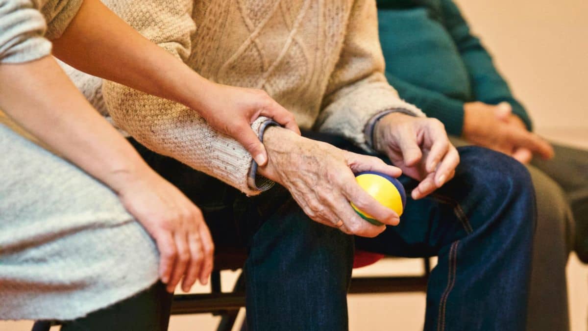 Реабілітація при розсіяному склерозі у приватному пансіонаті